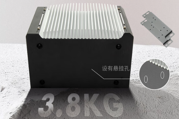 东田嵌入式无风扇工控机.png