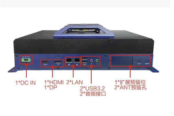 东田嵌入式工控机端口.png